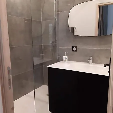 Home Sweet Home 2 Pieces 42 M2 Chambre, Salon, Cuisine, Grande Terrasse, Parking Proche Centre Ville Et Mer Bastia  Buitenkant foto