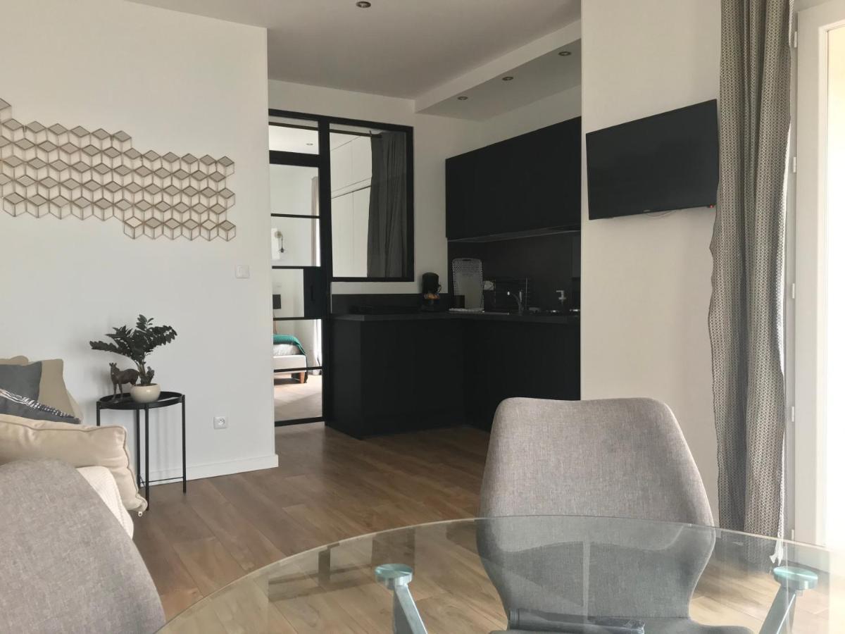 Sweet Home: Cozy With Terrace Near And Sea Bastia (Corsica)