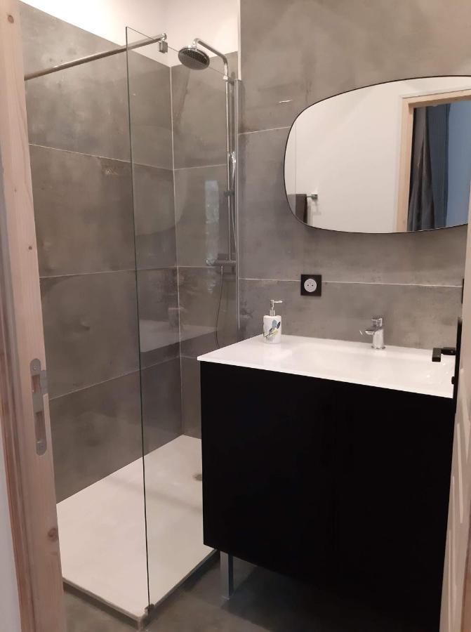 Sweet 2 Pieces 42 M2 Chambre, Salon, Cuisine, Grande Terrasse, Parking Proche Centre Et Apartment Bastia (Corsica)